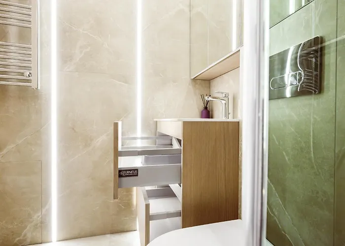 Golden Dunes Apartment